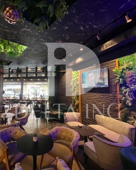 Tirane, jepet me qera lokal Kati 0, 200 m² 2.500 € (Astir)