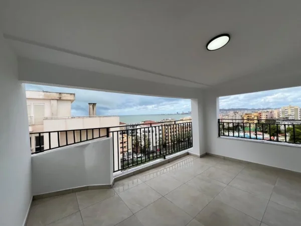 Durres, shitet apartament 1+1+Ballkon Kati 8, 75 m² 97.000 € (Durres)