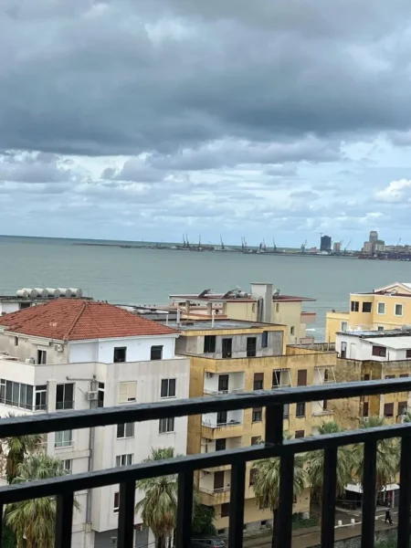 Durres, shitet apartament 1+1+Ballkon Kati 8, 75 m² 97.000 € (Durres)