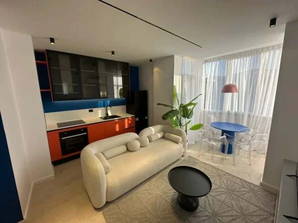 Tirane, shitet apartament 1+1 Kati 5, 48 m² 140.000 € (Komuna e Parisit)