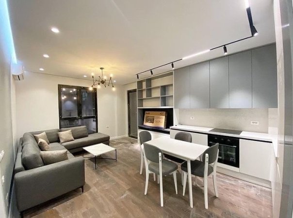 Tirane, shitet apartament 1+1 Kati 3, 65 m² 120.000 € (prane Casa Italias)