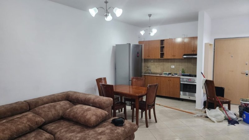 Tirane, jepet me qera apartament 1+1 Kati 4, 60 m² 400 € (Besim Alla , Misto Mame)