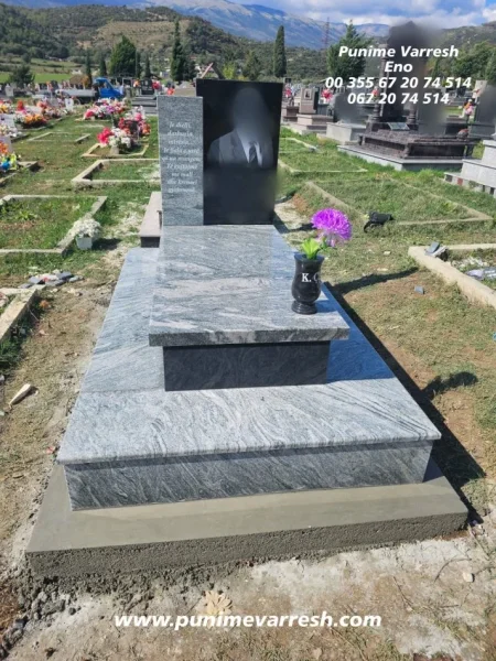 Tirane, ofroj Punime Varresh | Varr Graniti Me Portret Te Gdhendur