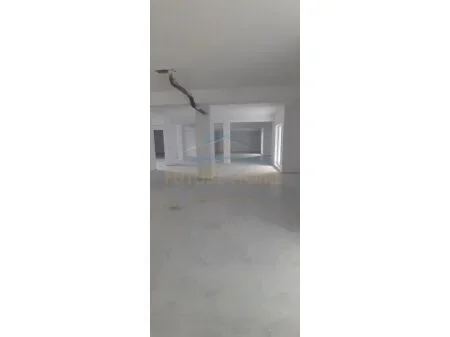 Tirane, jepet me qera ambjent biznesi Kati 0,  (Rezidenca Kaimi, Ali Demi, Tirane AREA44724)