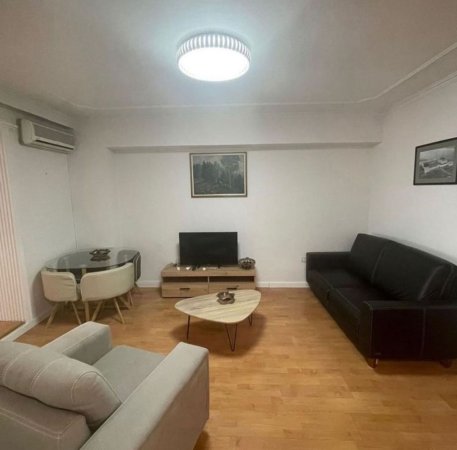 Tirane, jap me qera 2+1 Kati 2, 650 €
