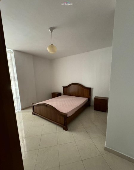Tirane, jepet me qera apartament 1+1 Kati 5, 70 m²500 € (rruga e elbasanit)