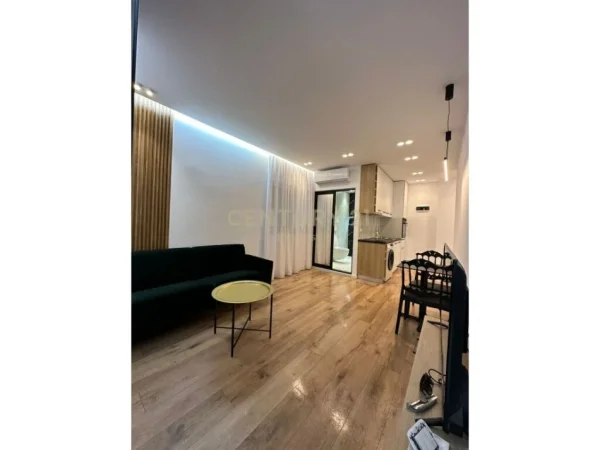 Tirane, shes apartament 1+1+Aneks+Ballkon Kati 2, 45 m² 135.000 € (SHALLVARET)