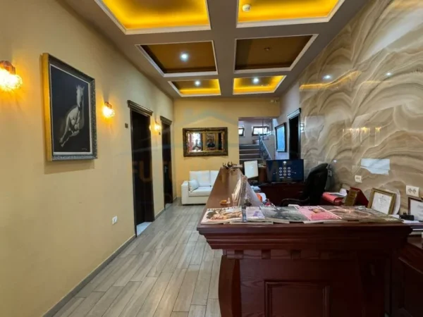 Korce, shes Shitet, Biznes (Hotel) 55.000 €