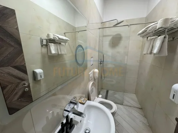 Korce, shes Shitet, Biznes (Hotel) 55.000 €