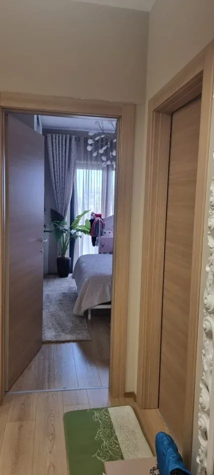 Tirane, shitet apartament 1+1 Kati 2, 72 m² 122.500 € (Unaza e re)