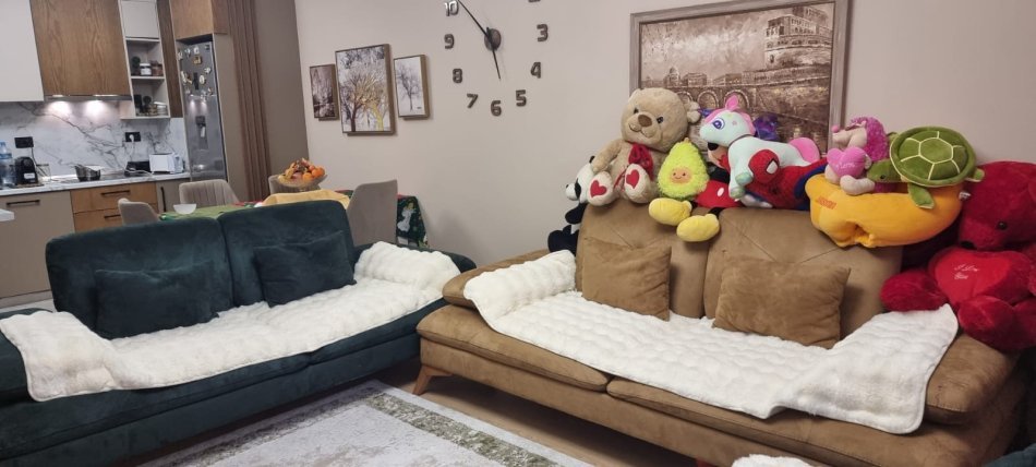 Tirane, shitet apartament 1+1 Kati 2, 72 m² 122.500 € (Unaza e re)