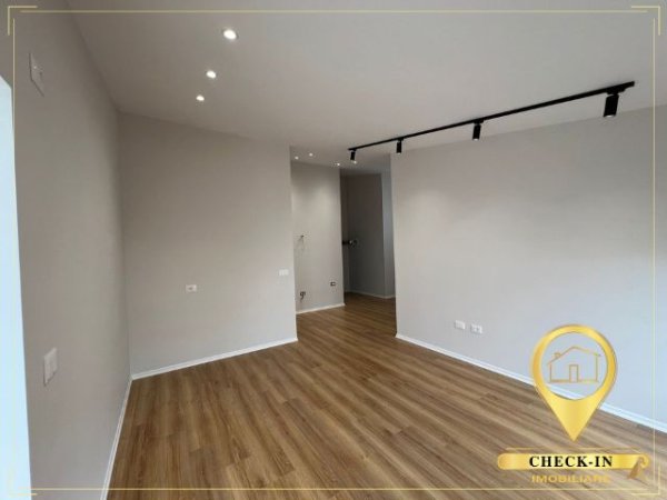 Durres Plazh, shitet apartament ne plazh 1+1+Aneks+Ballkon Kati 8, 68 m² 90.000 € (Rruga Pavaresia)