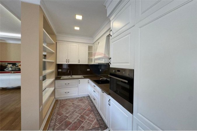 Tirane, jepet me qera apartament 2+1 Kati 3, 110 m² 1.000 € (Liqeni i Thate)