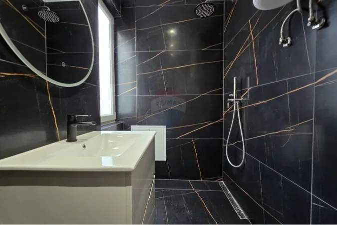 Tirane, shitet apartament 2+1 , 67 m² 147.000 € (Kopshti Zoologjik)