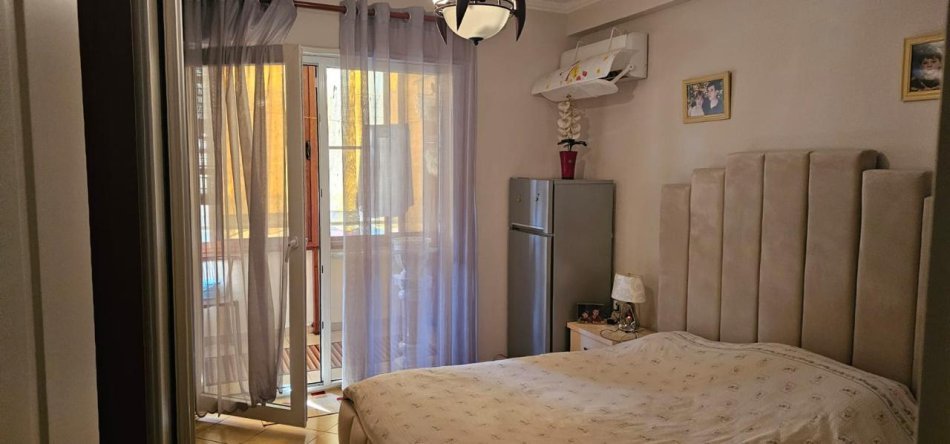 Durres, shitet apartament 3+1+Aneks+Ballkon Kati 3, 140 m² 