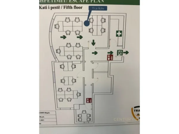 𝐓𝐢𝐫𝐚𝐧𝐞, 𝐣𝐞𝐩𝐞𝐭 𝐦𝐞 𝐪𝐞𝐫𝐚 𝐳𝐲𝐫𝐞 𝐊𝐚𝐭𝐢 𝟒, 𝟏𝟎𝟕 𝐦² 𝟏.𝟐𝟎𝟎 € (𝐈𝐬𝐡 𝐁𝐥𝐥𝐨𝐤𝐮)