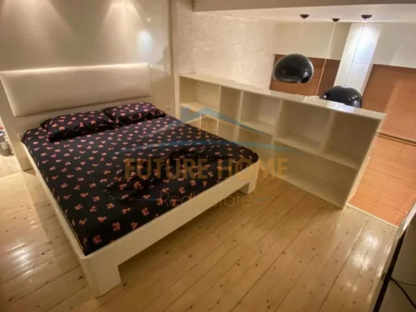 Tirane, jepet me qera apartament duplex Dublex Kati 0, 70 m² 480€ (21 DHJETORI)
