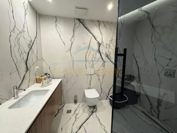 Tirane, shitet apartament 2+1 Kati 1, 109 m² 205.000 € (FUSHA E AVIACIONIT TIRANE)
