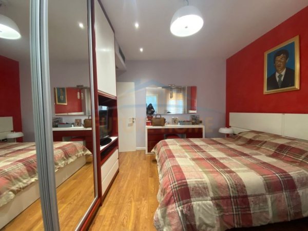 Tirane, shitet 2+1 Kati 4, 115 m² 190.000 € (Rruga Bilal Golemi)