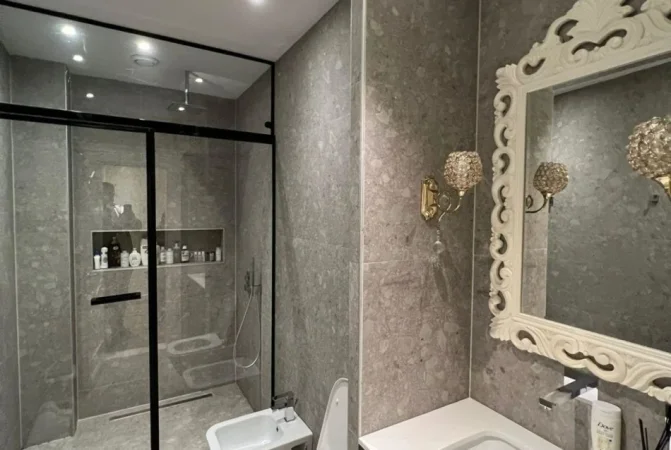 Tirane, shitet apartament duplex 4+1+Aneks+Ballkon Kati 4, 160 m² (SHESHI SKENDERBEJ)