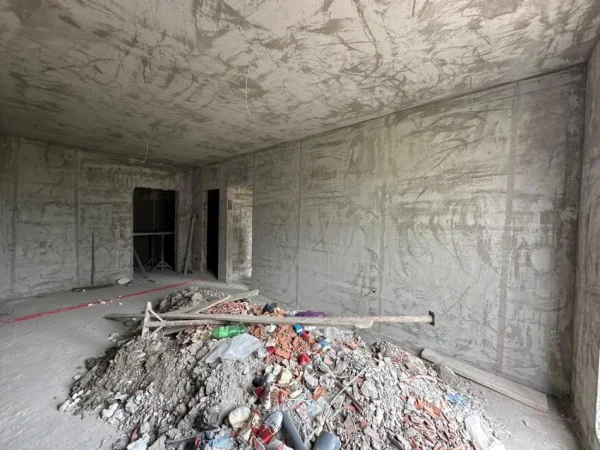Tirane, shes apartament 1+1+Ballkon Kati 4, 66 m² 72.787 € (Lidhja e Prizrenit, Paskuqan)