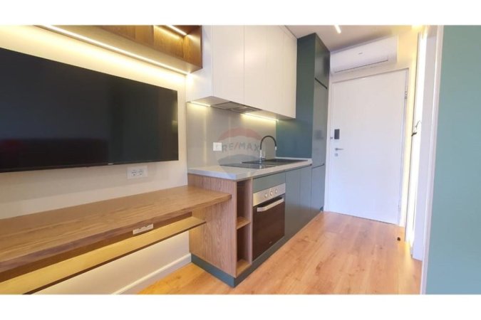 Tirane, jepet me qera garsonier Kati 4, 70 m² 500 € (Pazari i ri)