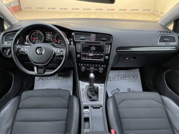 Tirane, shes makine Volkswagen golf 7 Viti 2013, 12.800 Euro
