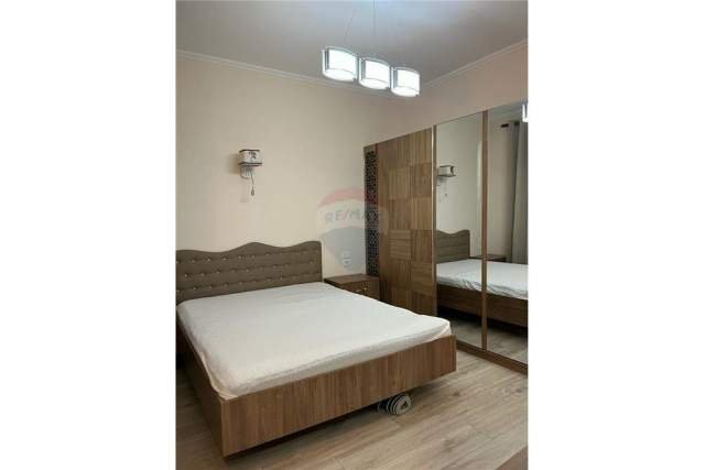 Tirane, jepet me qera apartament 2+1 103 m² 1.500 Euro (rruga elbasanit)