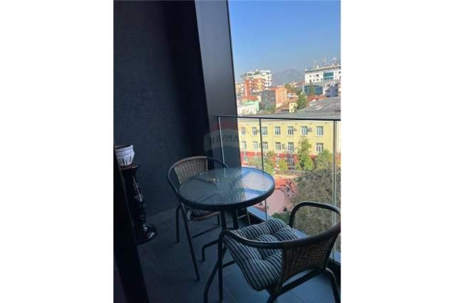 Tirane, jepet me qera apartament 2+1 103 m² 1.500 Euro (rruga elbasanit)