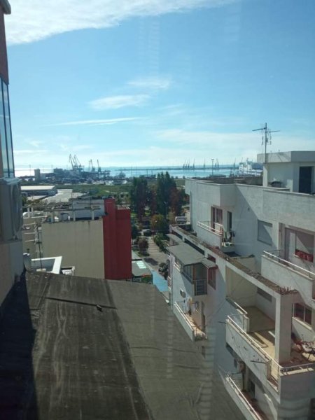 Durres, jap me qera apartament 1+1+A+BLK Kati 7, 52 m² 23.000 Leke (UJSJELLESI)
