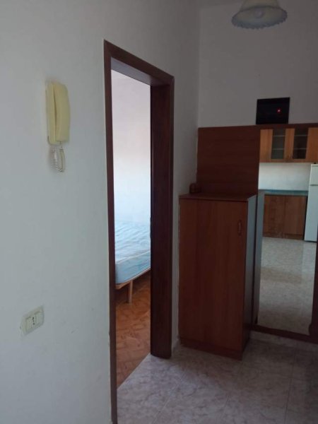 Durres, jap me qera apartament 1+1+A+BLK Kati 7, 52 m² 23.000 Leke (UJSJELLESI)
