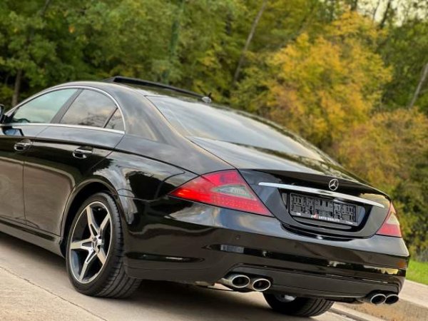 shes Mercedes-Benz CLS 350 (NAFTE) / FACELIFT / AMG / 2009