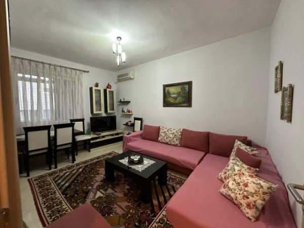 Apartament 2+1 me qira, Rr.”21- Dhjetori”, Tirane