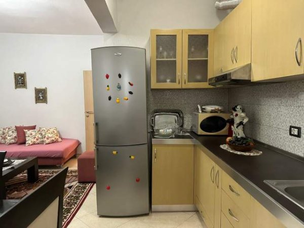 Apartament 2+1 me qira, Rr.”21- Dhjetori”, Tirane