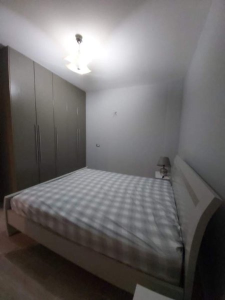Tirane, jepet me qera apartament 2+1 Kati 1, 70 m² 400 Euro (Mihal Duri)