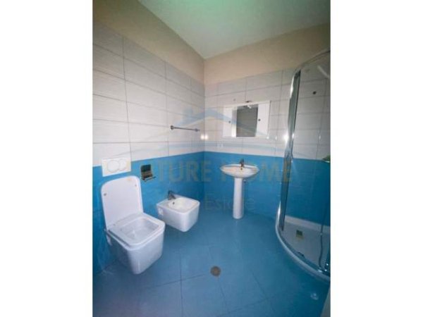Durres, shitet apartament 2+1+BLK Kati 4, 119 m² 150.000 Euro (Vollga, Durrës)