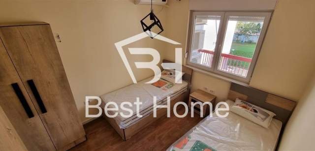 Tirane, jepet me qera apartament 2+1+BLK Kati 3, 90 m² 690 Euro (21-Dhjetori, Kompleksi Kontakt)