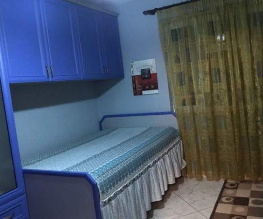 Tirane, jepet me qera apartament 2+1+BLK Kati 4, 110 m² 400 Euro (GRIGOR HEBA)