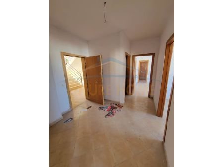 Tirane, shitet apartament 2+1+BLK Kati 5, 131 m² 74.500 Euro (Fresku)