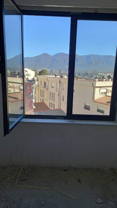 Tirane, shitet apartament 2+1 Kati 2, 78 m² 1.400 Euro (Kodra e Diellit 2)