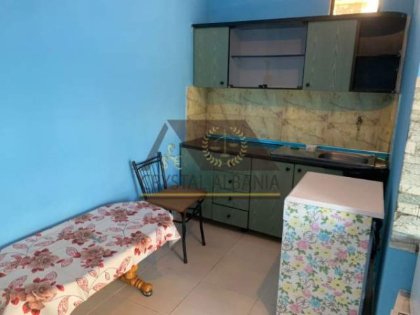 Tirane, jepet me qera apartament 1+1 Kati 0, 60 m² 27000Leke (Rruga "Kol Xhumara ")