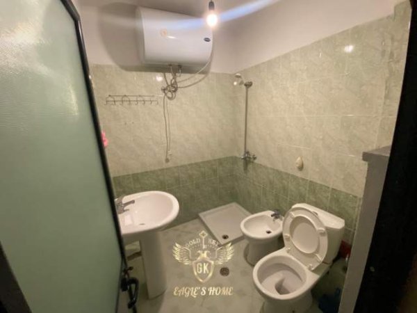 Durres, jepet me qera apartament 1+1+BLK Kati 7, 60 m² 22.000 Leke (Ujesjellsi Durres)