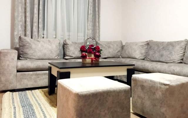 Tirane, jepet me qera apartament 2+1+A+BLK Kati 1, 75 m² 650 Euro (kongresi i lushnjes)
