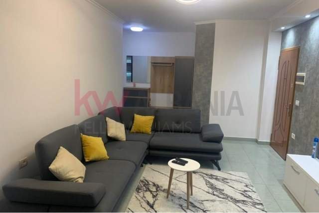 Tirane, jepet me qera apartament Kati 6, 80 m² 600 Euro (Rruga e Elbasanit)