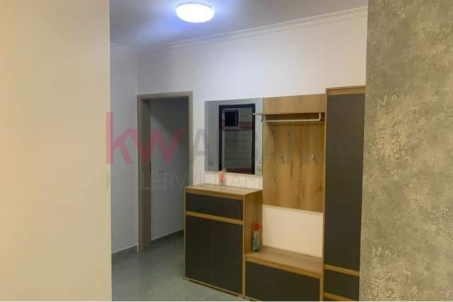 Tirane, jepet me qera apartament Kati 6, 80 m² 600 Euro (Rruga e Elbasanit)