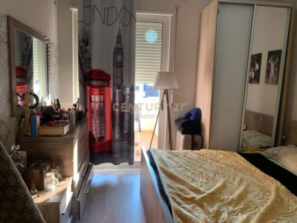 Tirane, jepet me qera apartament 1+1+BLK Kati 8, 70 m² 350 Euro (Astir)
