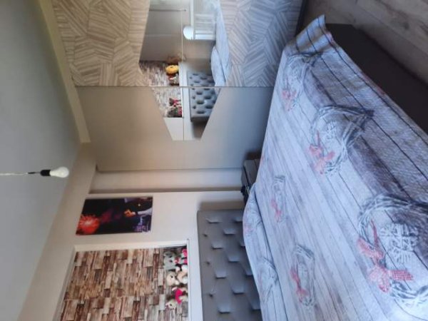 Tirane, jepet me qera apartament 2+1+BLK Kati 2, 107 m² 300 Euro (Rexhep Bastari)