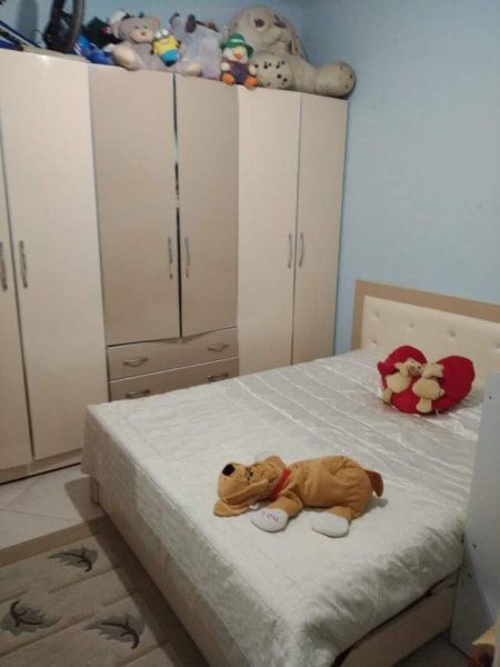 Tirane, shitet apartament 1+1 Kati 1, 42 m² 40.000 Euro Ne fund te rruges se bugut