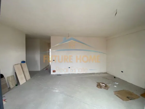 Tirane, shitet apartament 2+1 Kati 2, 109 m² 187.000 € (Rruga Jordan Misja)