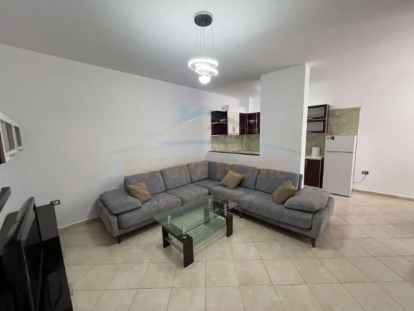 Tirane, shitet 2+1 Kati 3, 105 m² 136.500 € (Unaza e re)